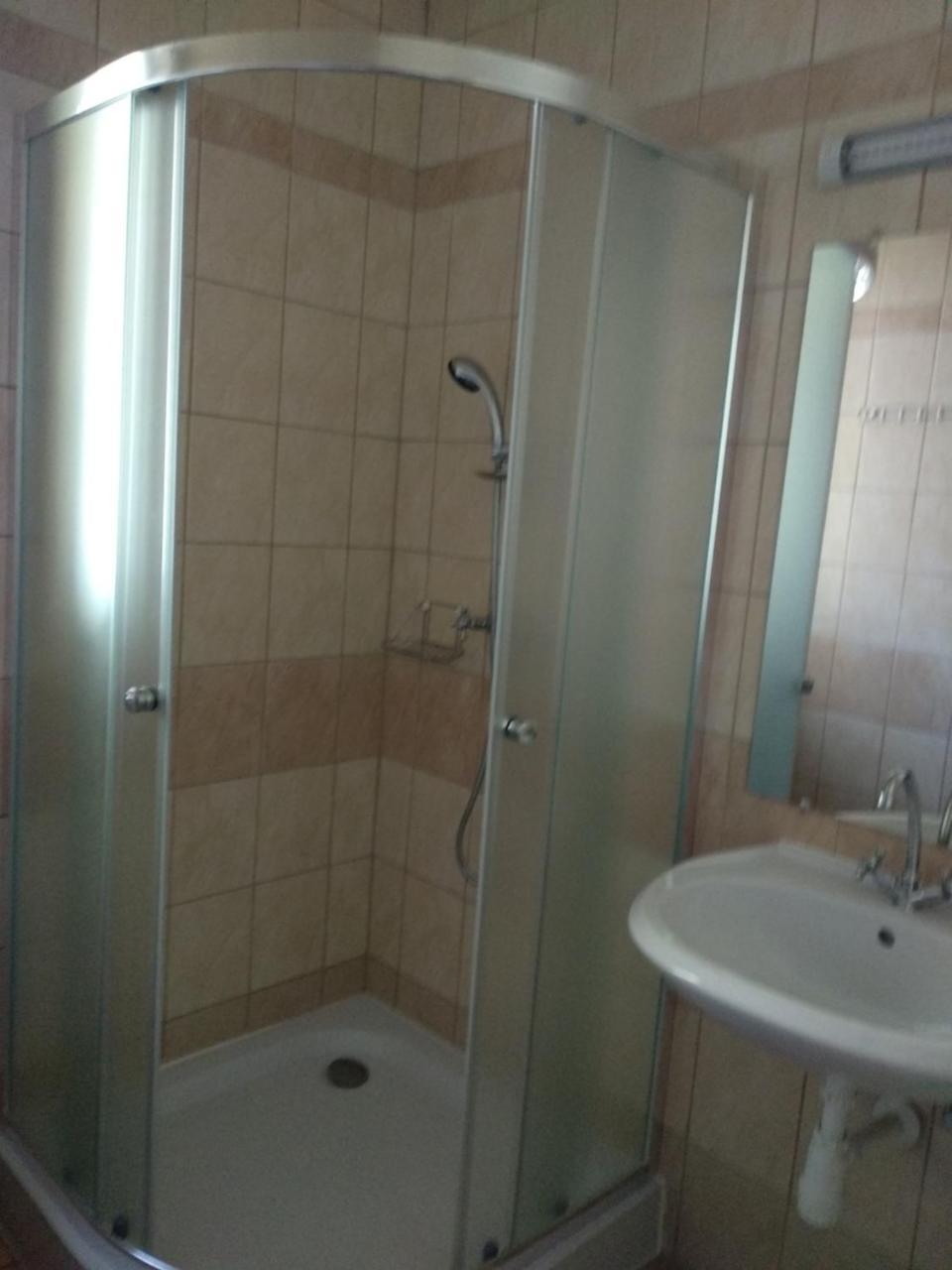 Acopark Vendeghaz Hotel Debreţin Exterior foto